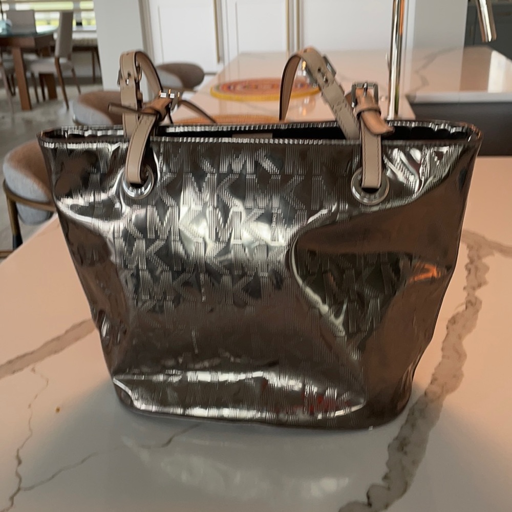 Michael Kors purse